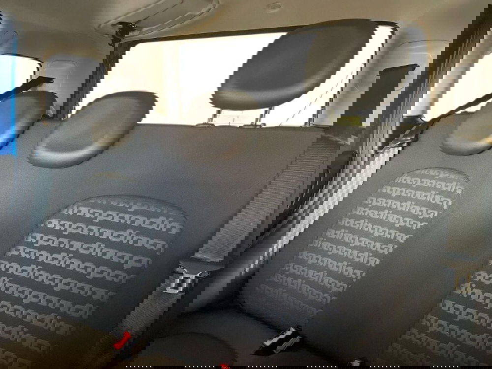 Fiat Panda Cross nuova a Lecco (12)