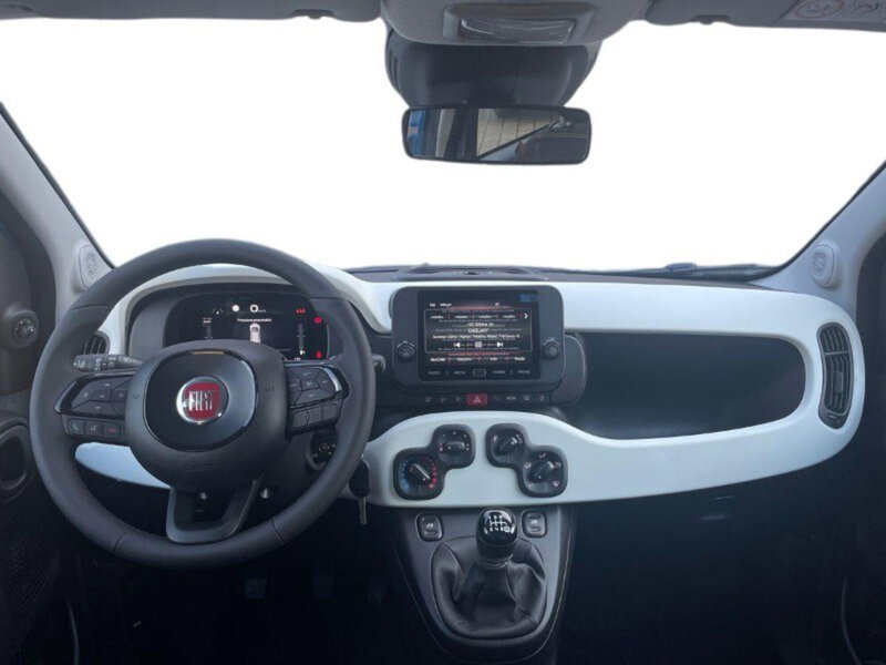 Fiat Panda Cross nuova a Lecco (9)