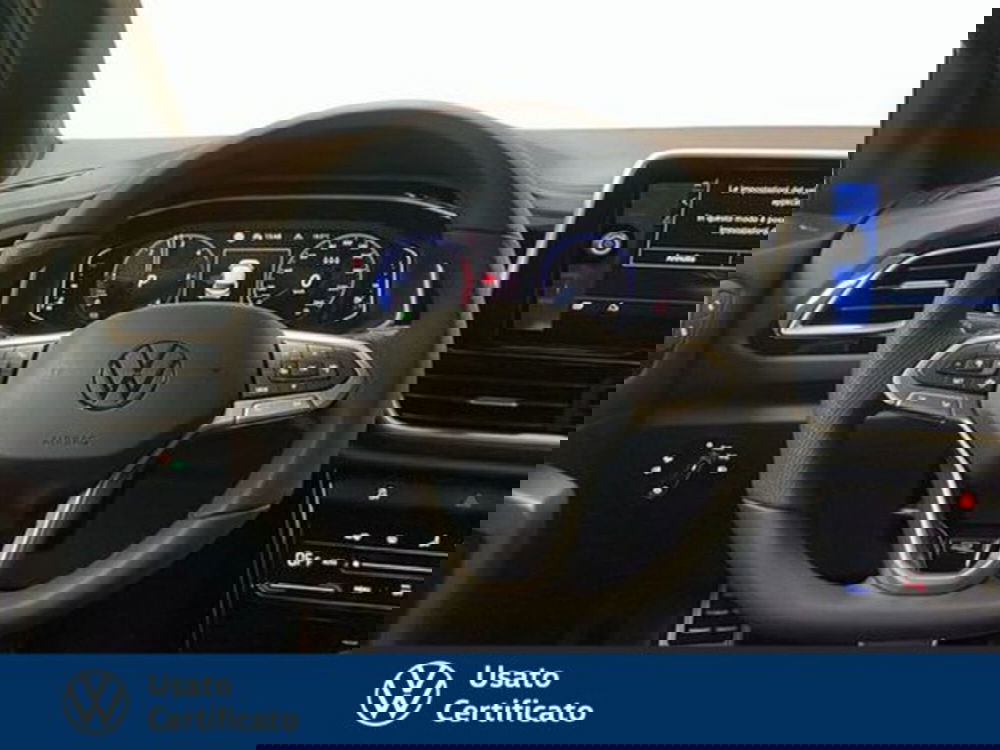 Volkswagen T-Roc nuova a Vicenza (9)