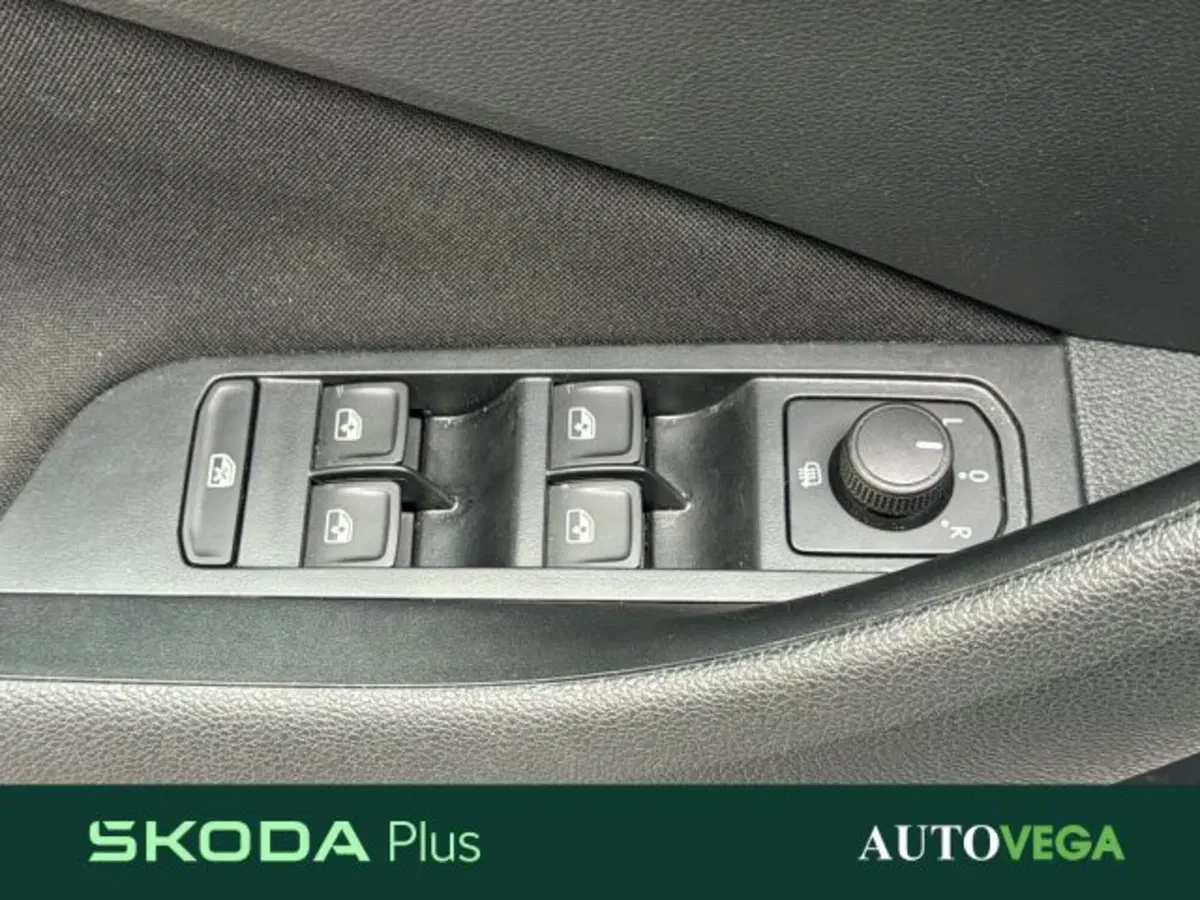 Skoda Kamiq usata a Vicenza (12)