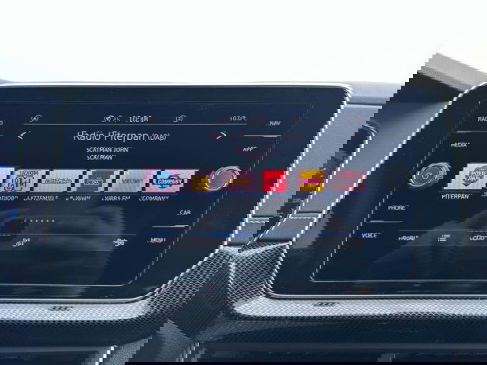 Volkswagen T-Cross nuova a Vicenza (16)