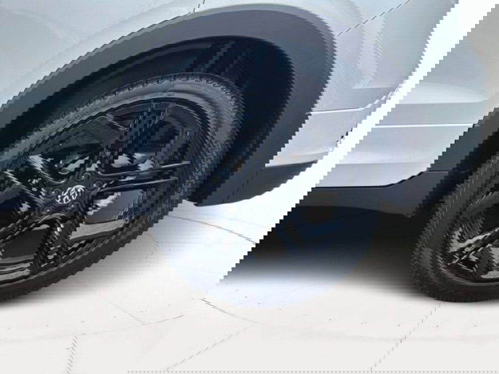 Volkswagen T-Cross nuova a Vicenza (7)