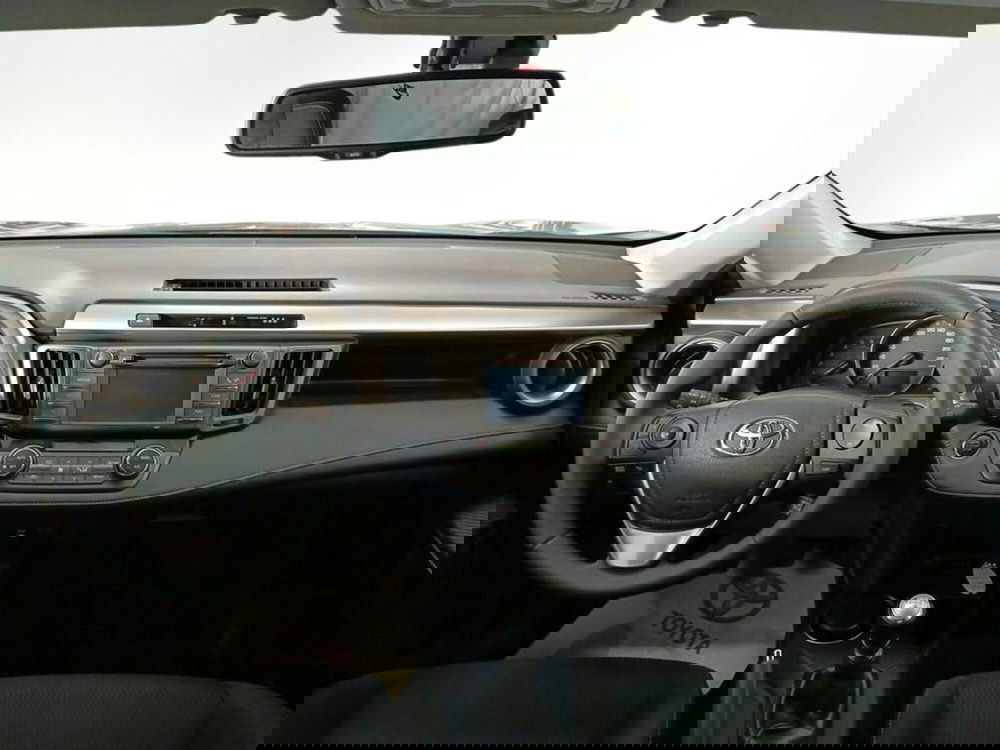 Toyota Rav4 usata a Monza e Brianza (8)