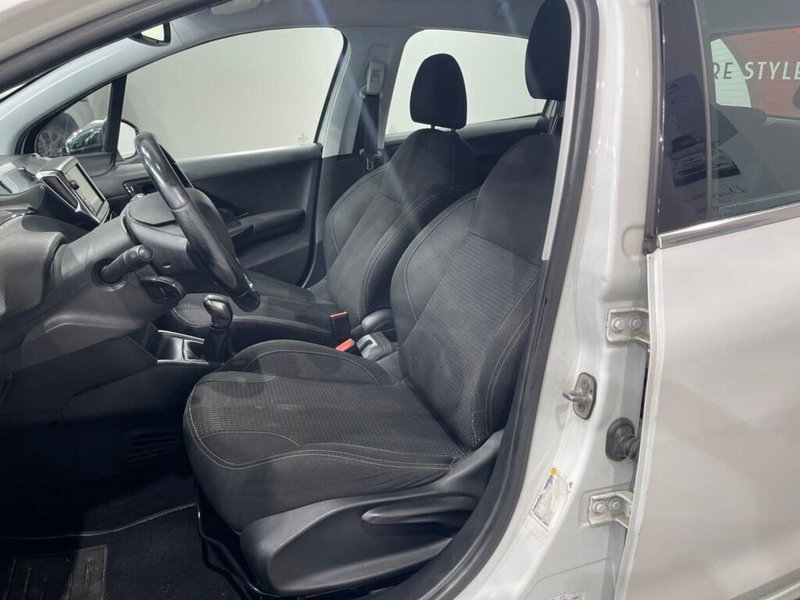 Peugeot 208 usata a Sondrio (10)