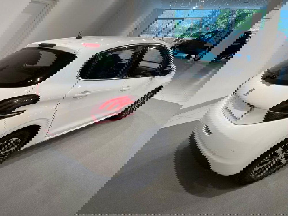 Peugeot 208 usata a Sondrio (5)