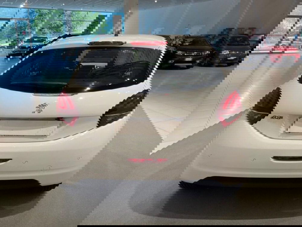 Peugeot 208 usata a Sondrio (6)