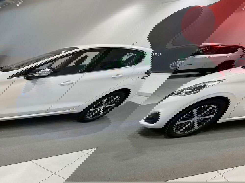 Peugeot 208 usata a Sondrio (8)