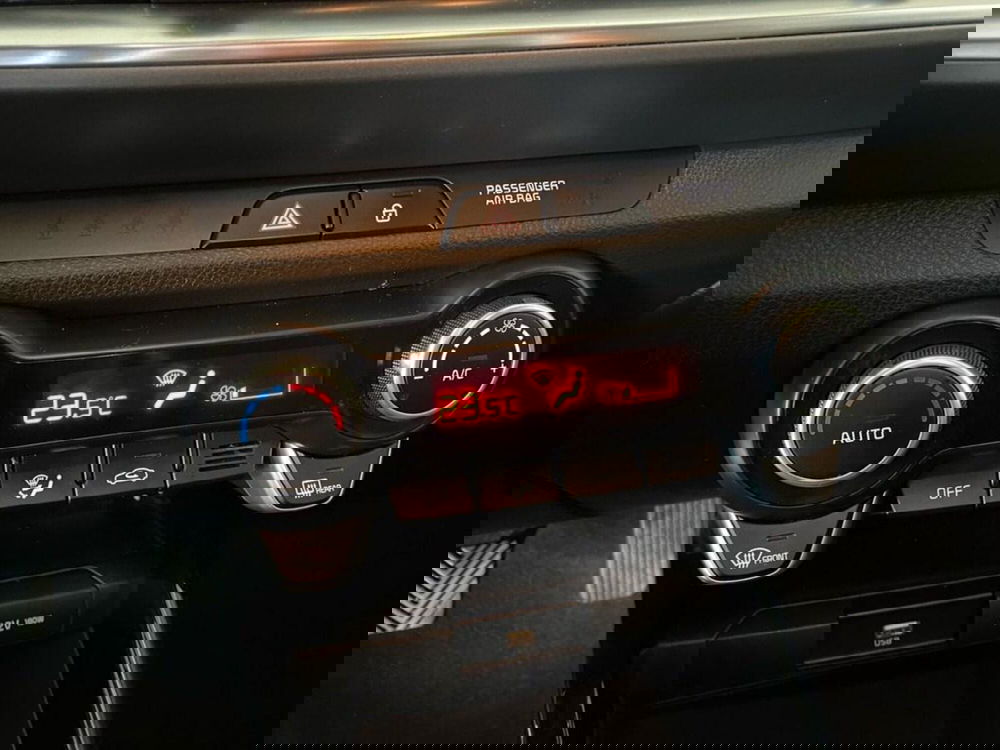 Kia Stonic usata a Torino (11)