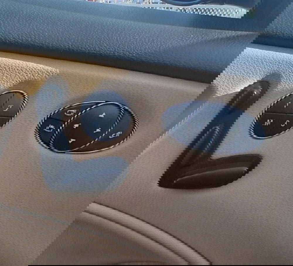 Mercedes-Benz CLS usata a Cosenza (12)