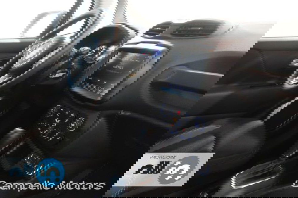 Jeep Renegade usata a Venezia (12)