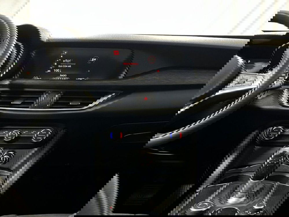 Alfa Romeo Stelvio usata a Sondrio (14)