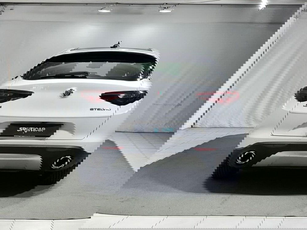 Alfa Romeo Stelvio usata a Sondrio (4)