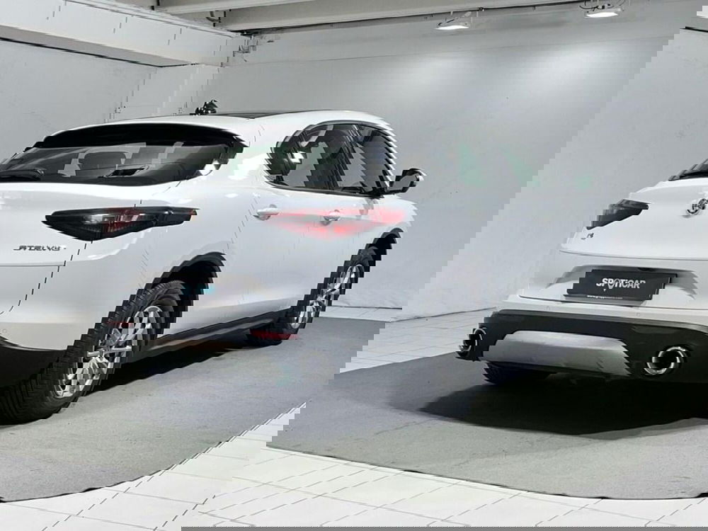 Alfa Romeo Stelvio usata a Sondrio (5)