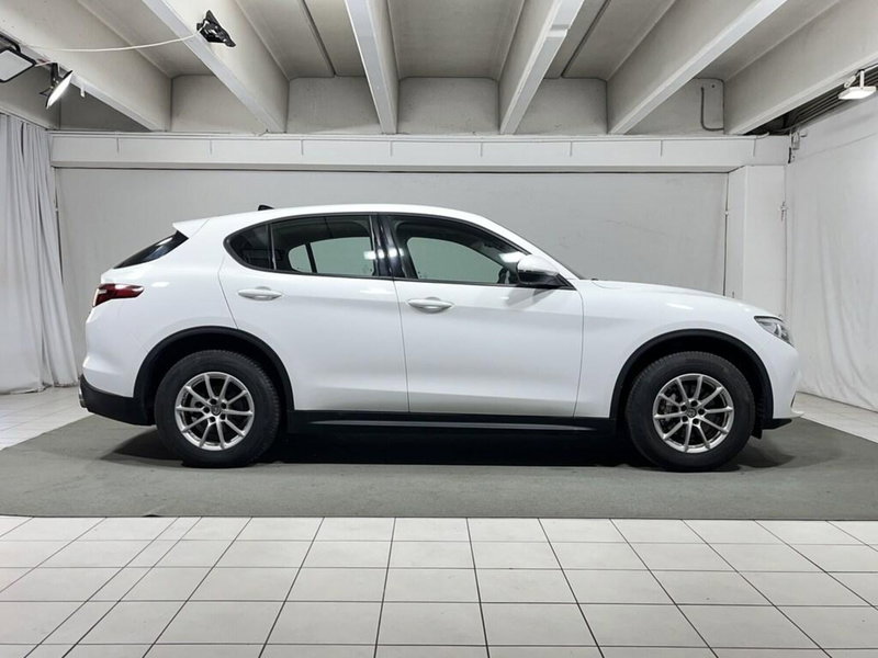 Alfa Romeo Stelvio usata a Sondrio (6)