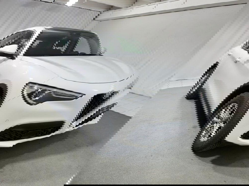 Alfa Romeo Stelvio usata a Sondrio (7)