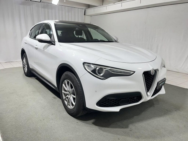 Alfa Romeo Stelvio usata a Sondrio (7)