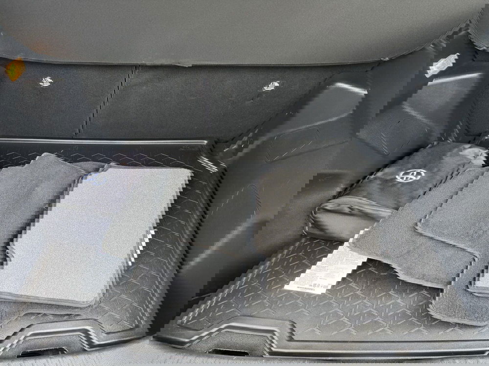 Toyota Yaris Cross usata a Como (11)