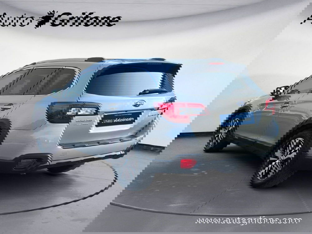 Subaru Outback usata a Modena (3)