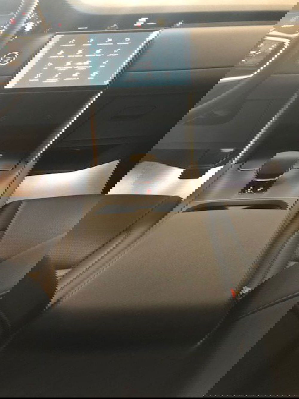 Land Rover Discovery Sport usata a Milano (15)