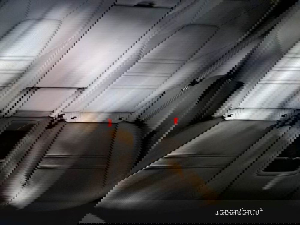 Porsche Cayenne usata a Salerno (16)