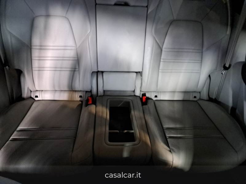 Porsche Cayenne usata a Salerno (16)