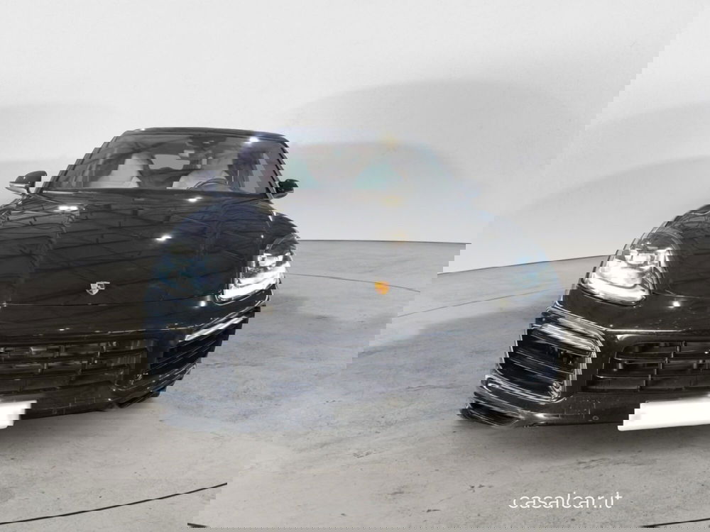Porsche Cayenne usata a Salerno (2)