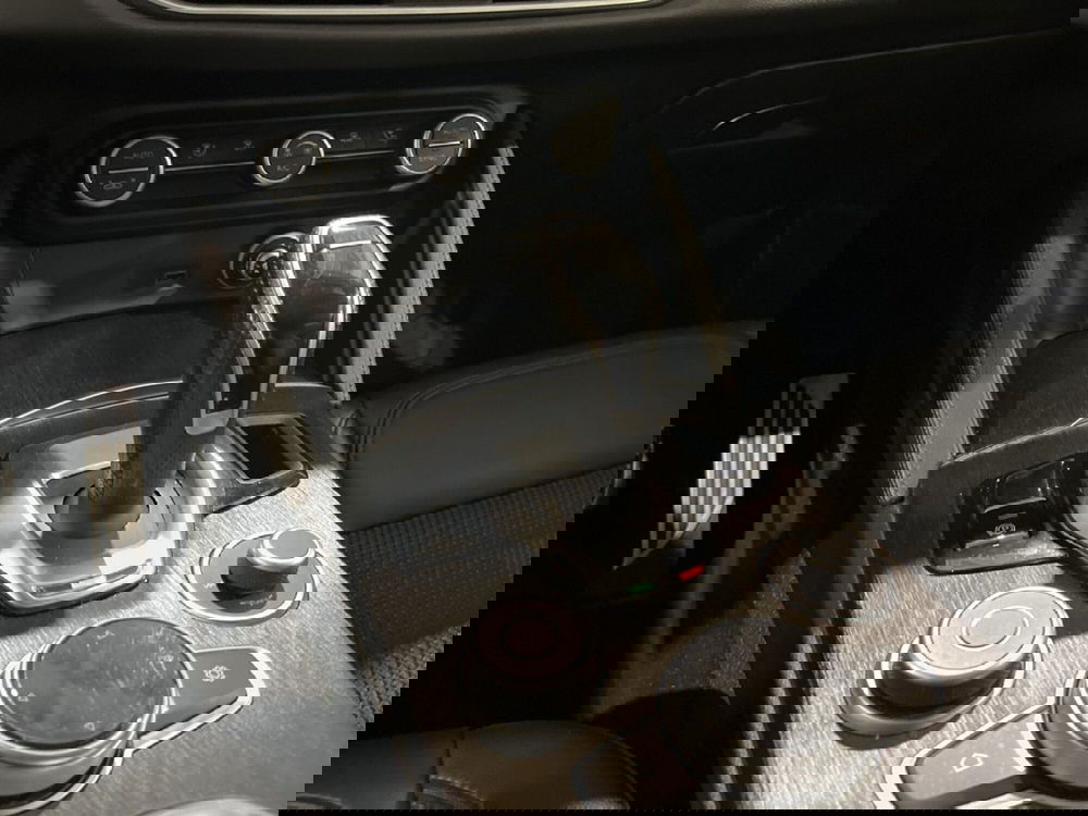 Alfa Romeo Stelvio usata a Torino (10)