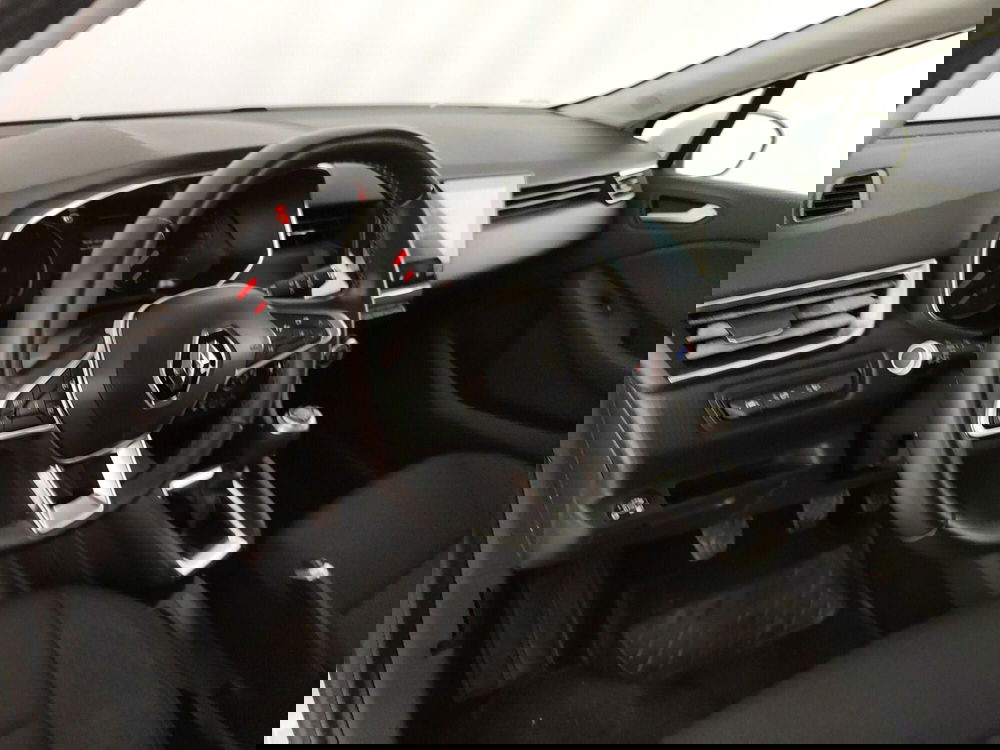 Renault Clio usata a Caserta (17)