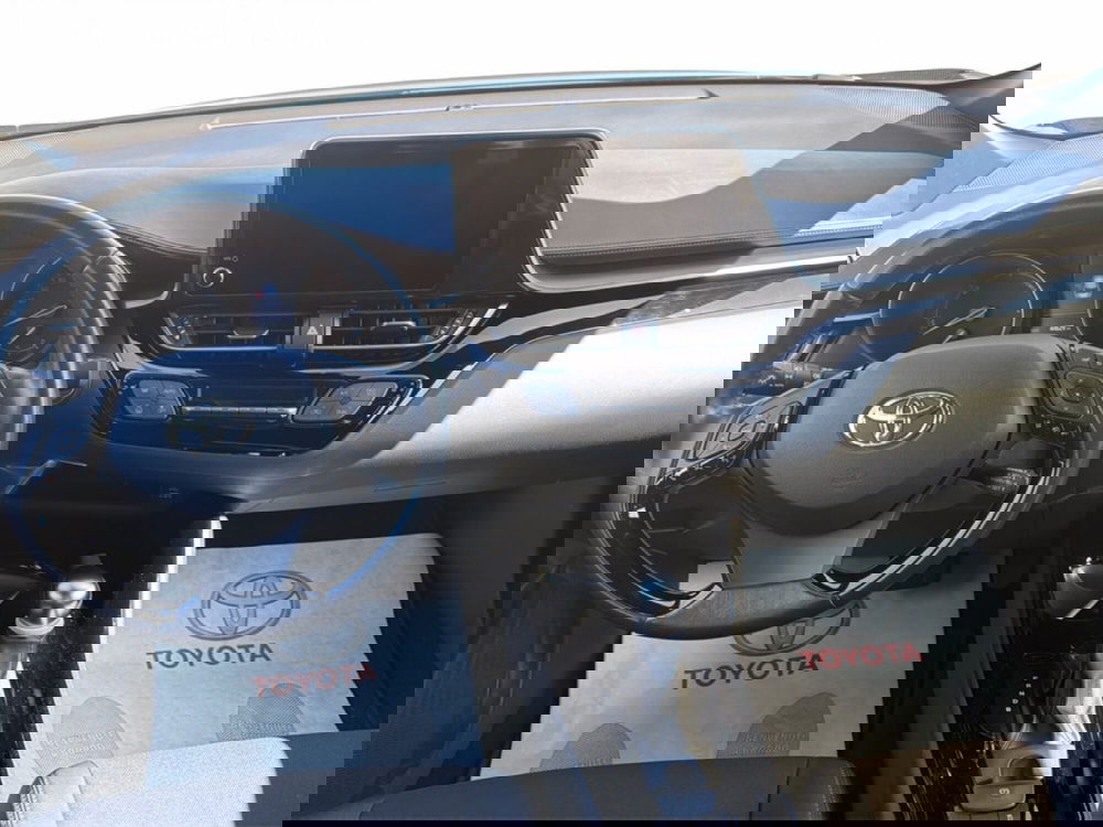 Toyota Toyota C-HR usata a Siracusa (10)
