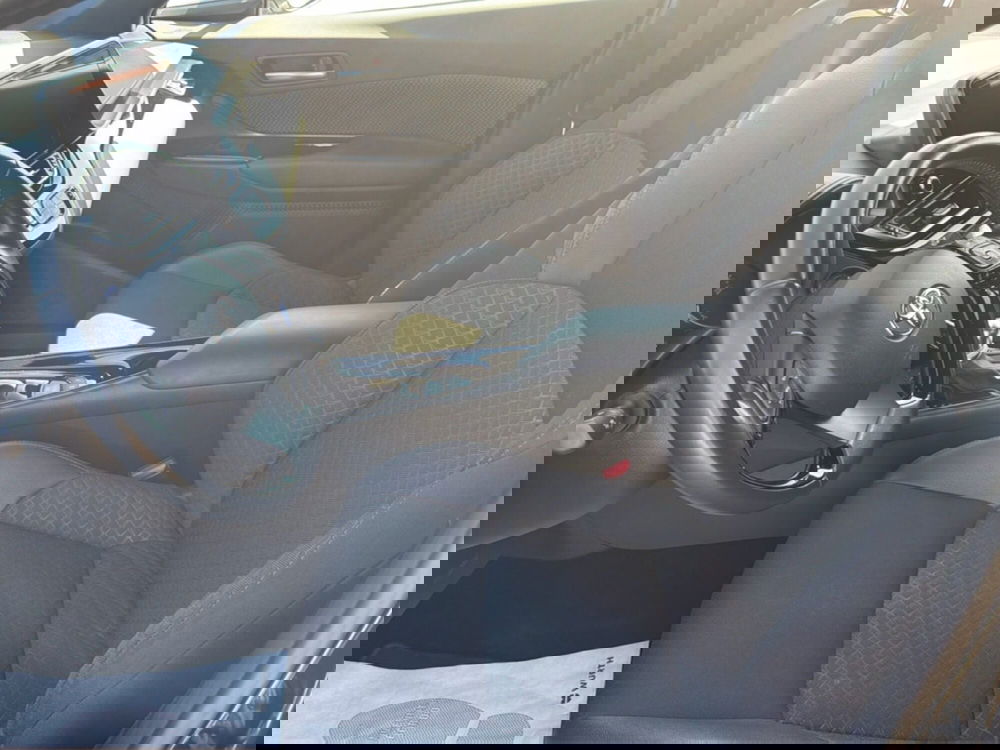 Toyota Toyota C-HR usata a Siracusa (9)