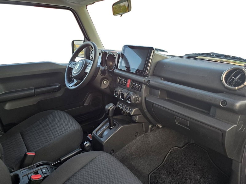 Suzuki Jimny nuova a Pistoia (11)