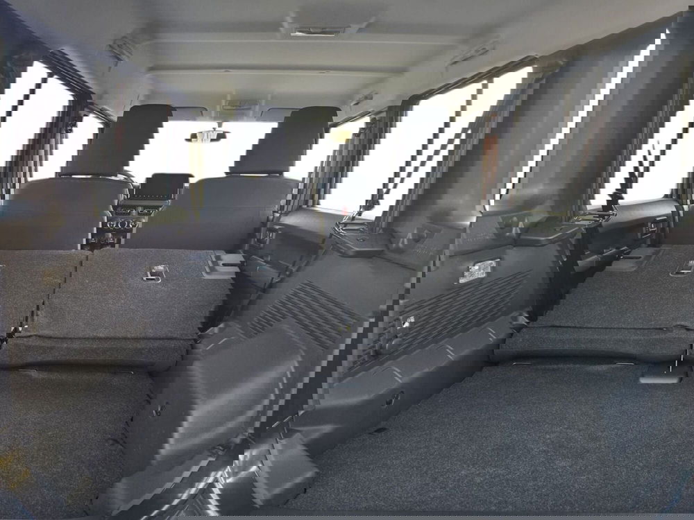 Suzuki Jimny nuova a Pistoia (14)