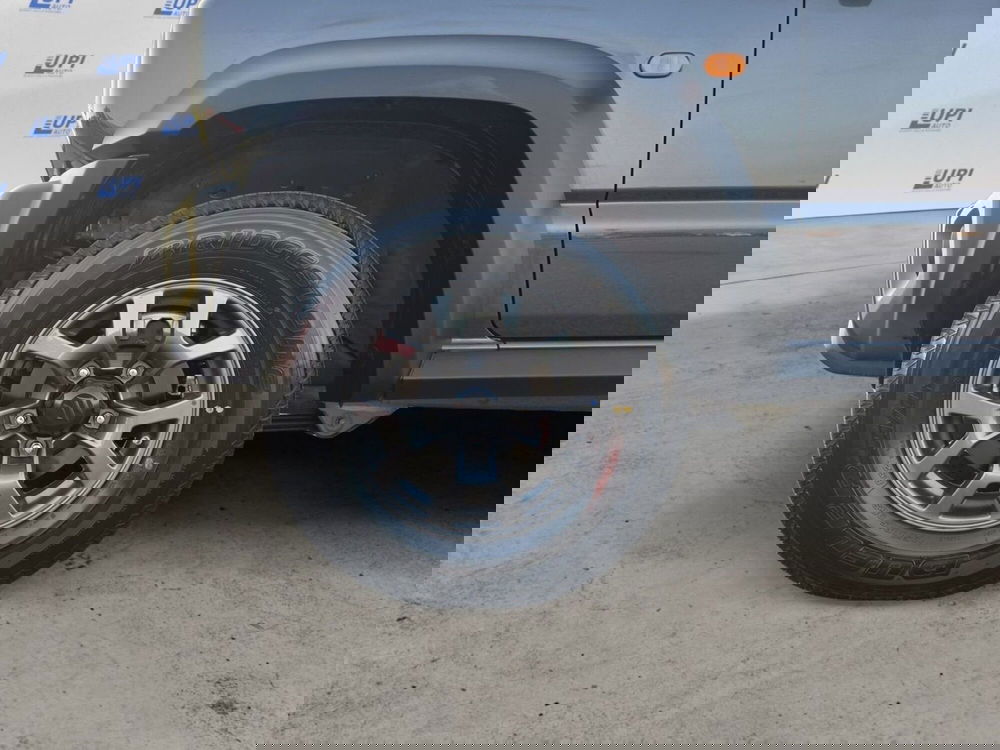 Suzuki Jimny nuova a Pistoia (17)