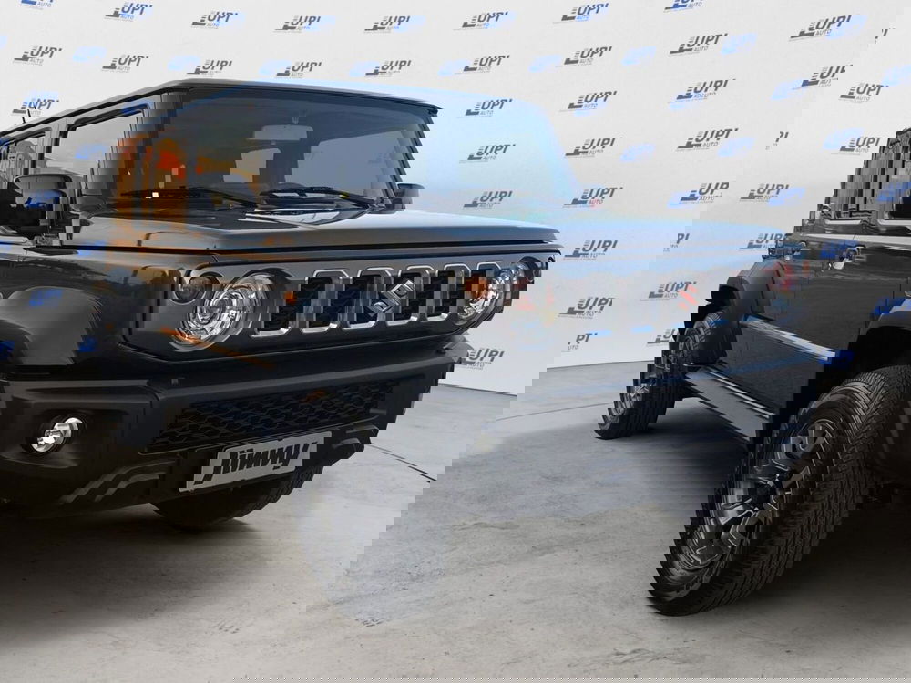 Suzuki Jimny nuova a Pistoia (3)