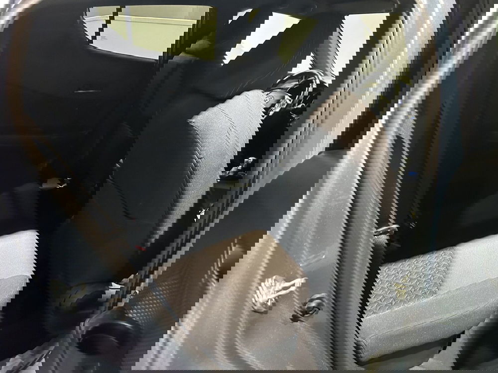 Toyota Toyota C-HR usata a Milano (11)