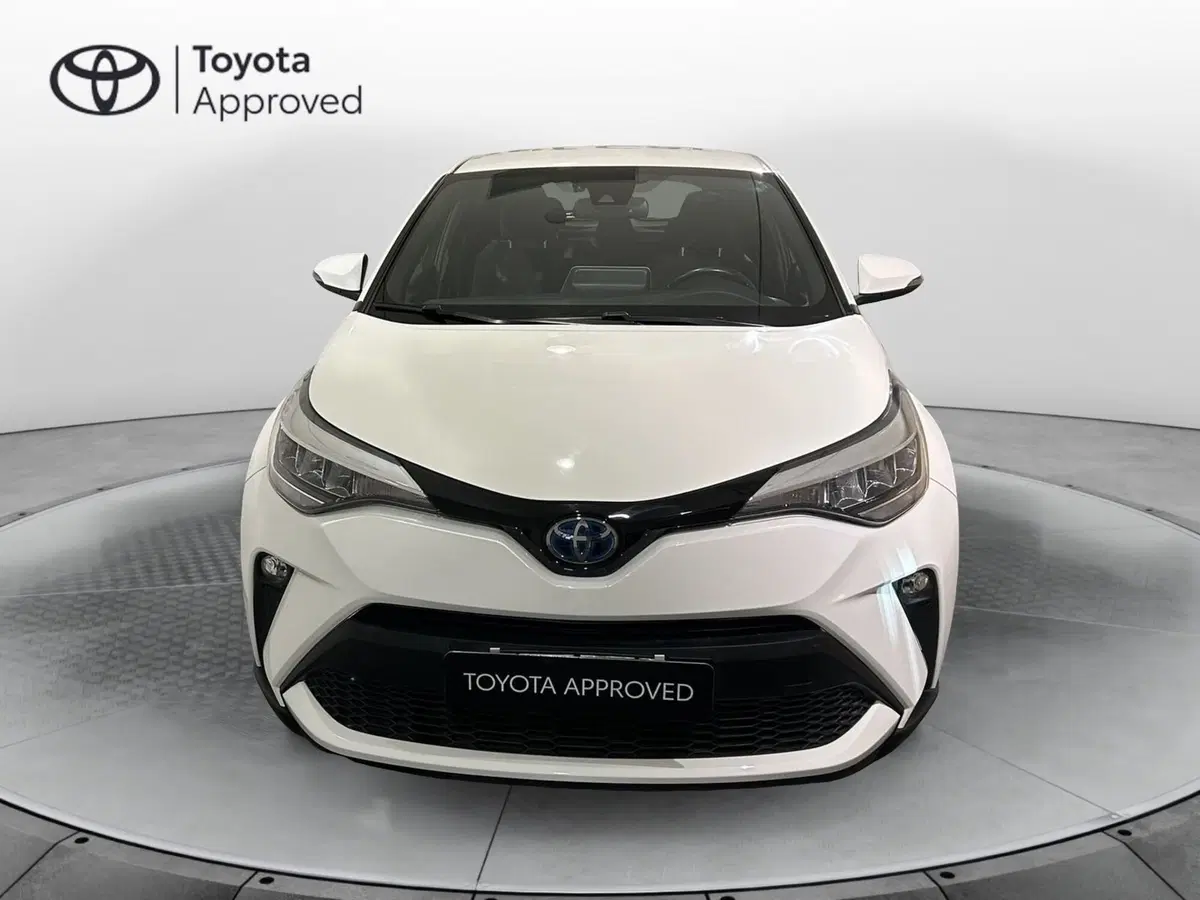 Toyota Toyota C-HR usata a Milano (5)