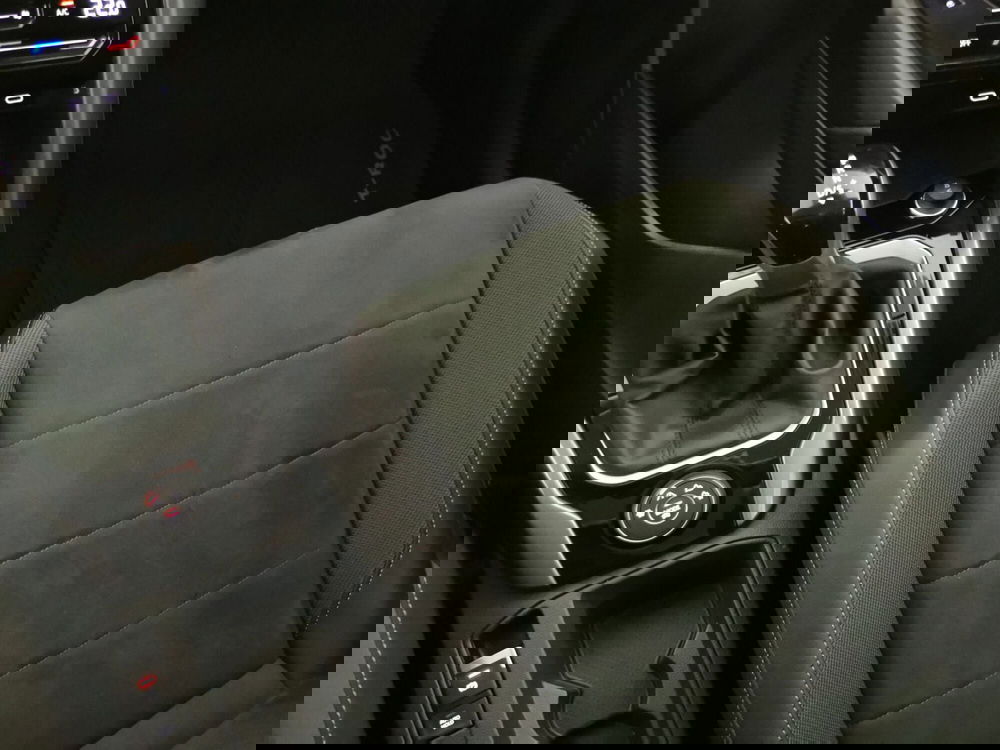 Volkswagen T-Roc usata a Chieti (17)