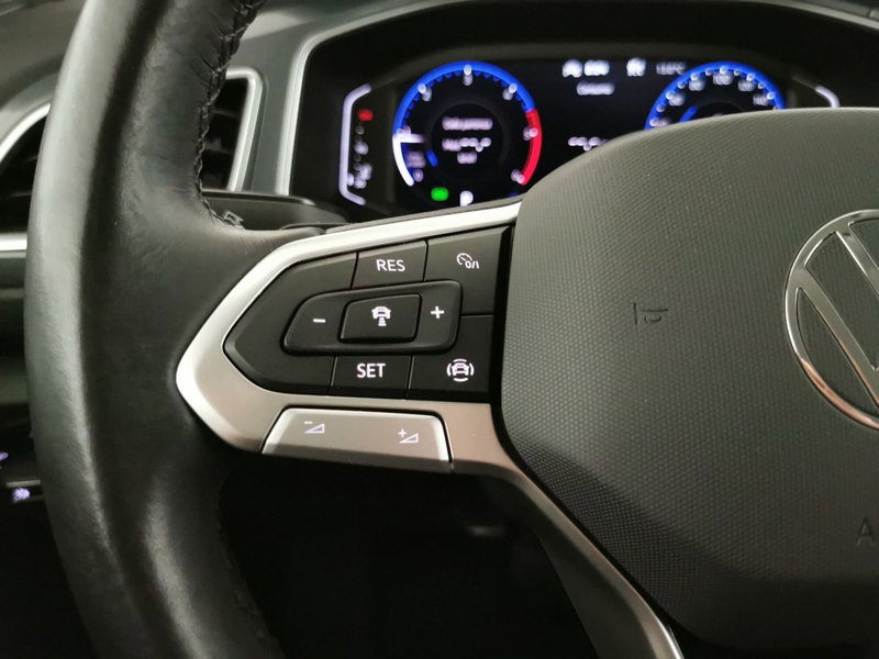 Volkswagen T-Roc usata a Chieti (19)