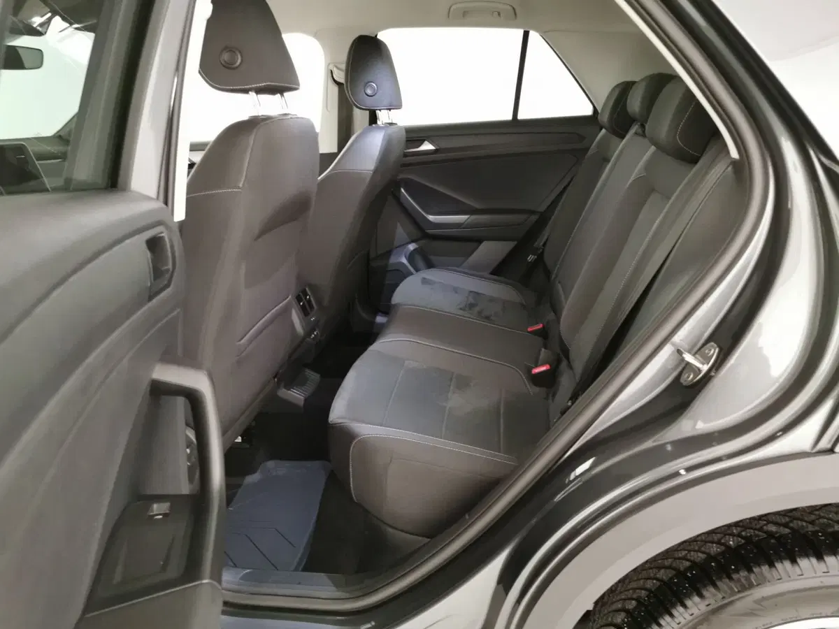 Volkswagen T-Roc usata a Chieti (6)