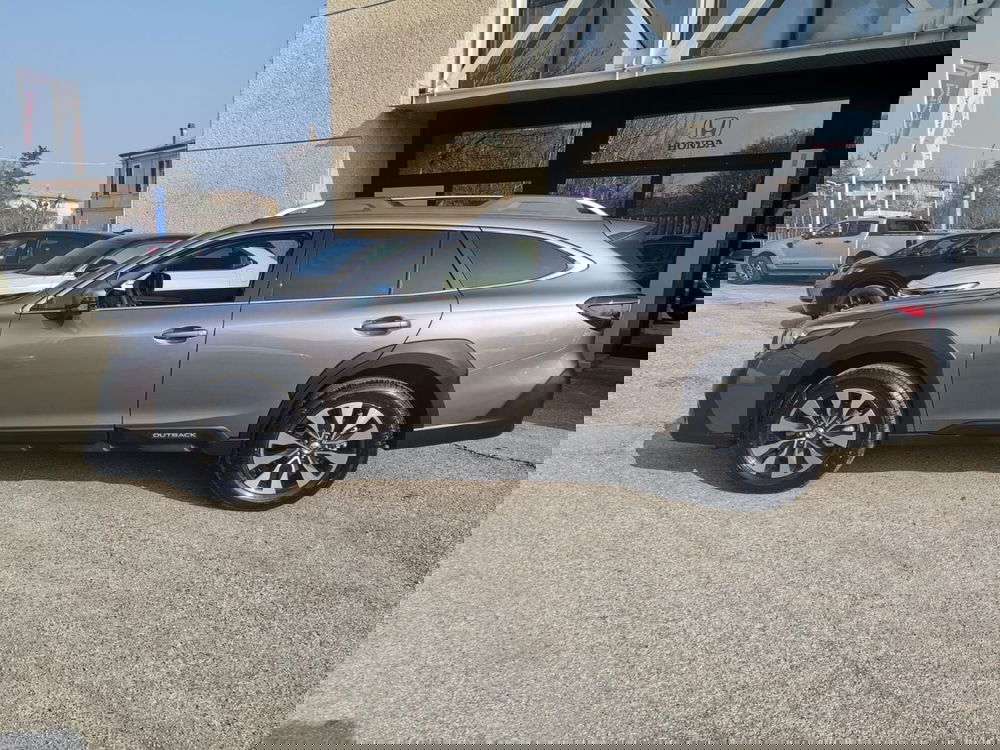 Subaru Outback nuova a Forlì-Cesena (4)