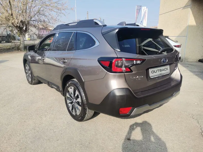 Subaru Outback nuova a Forlì-Cesena (5)