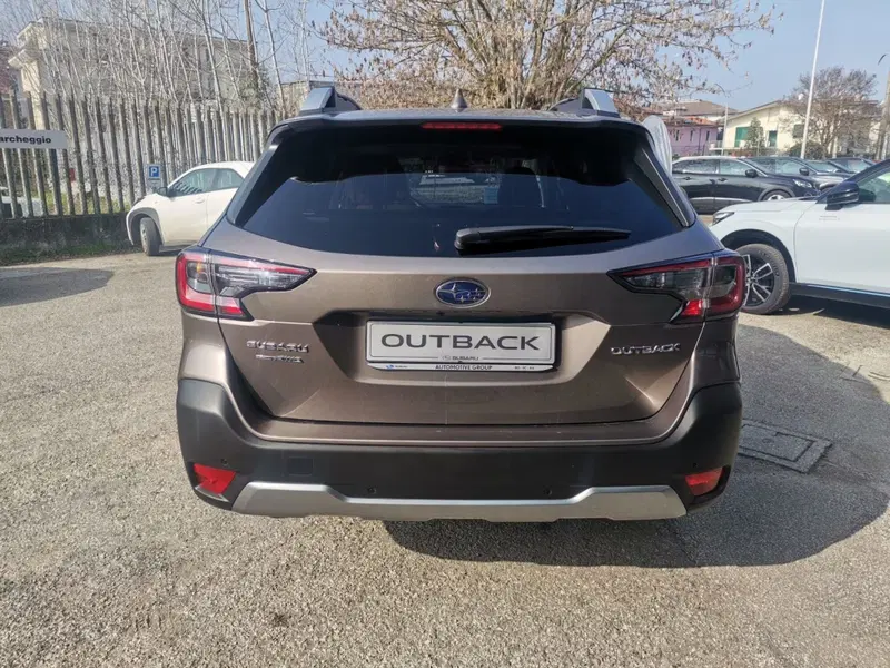 Subaru Outback nuova a Forlì-Cesena (6)