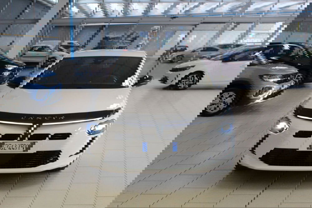 Lancia Ypsilon usata a Cremona (3)