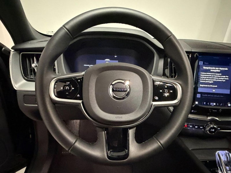 Volvo XC60 usata a Como (10)