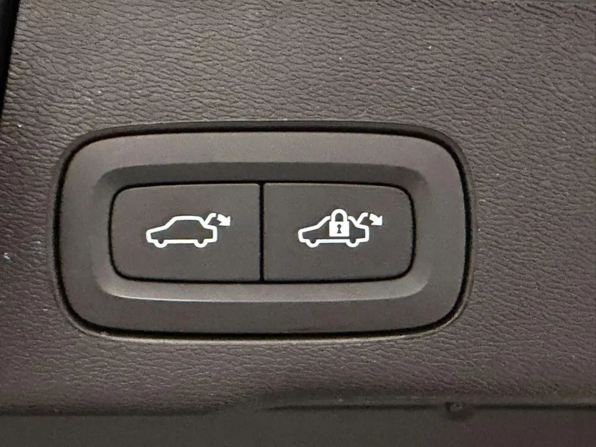 Volvo XC60 usata a Como (17)