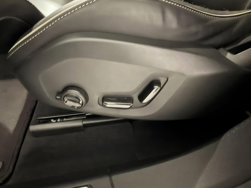 Volvo XC60 usata a Como (20)