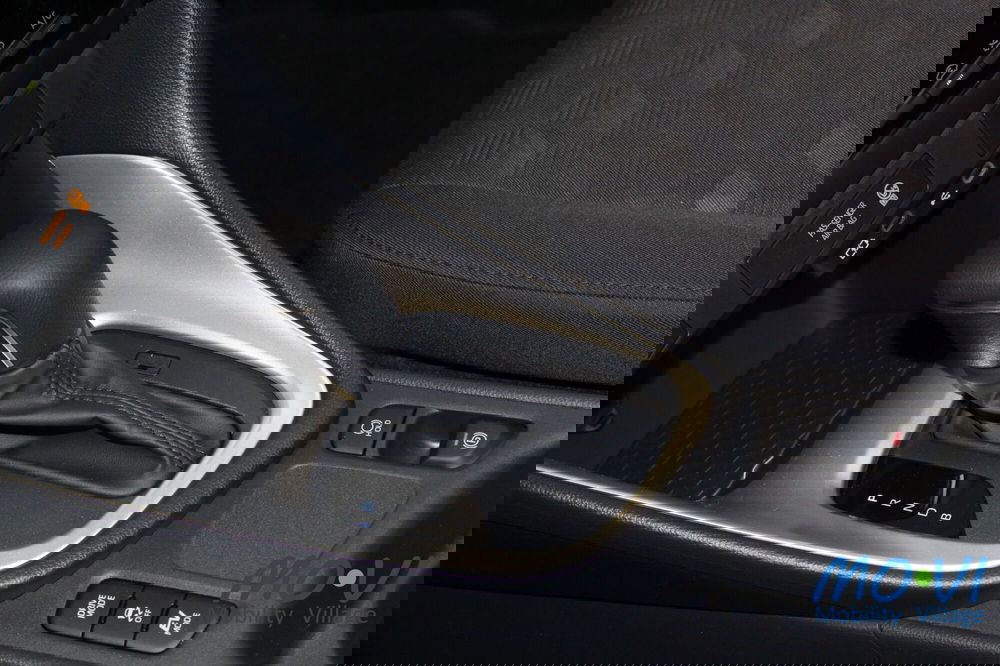 Mazda Mazda2 Hybrid nuova a Torino (12)