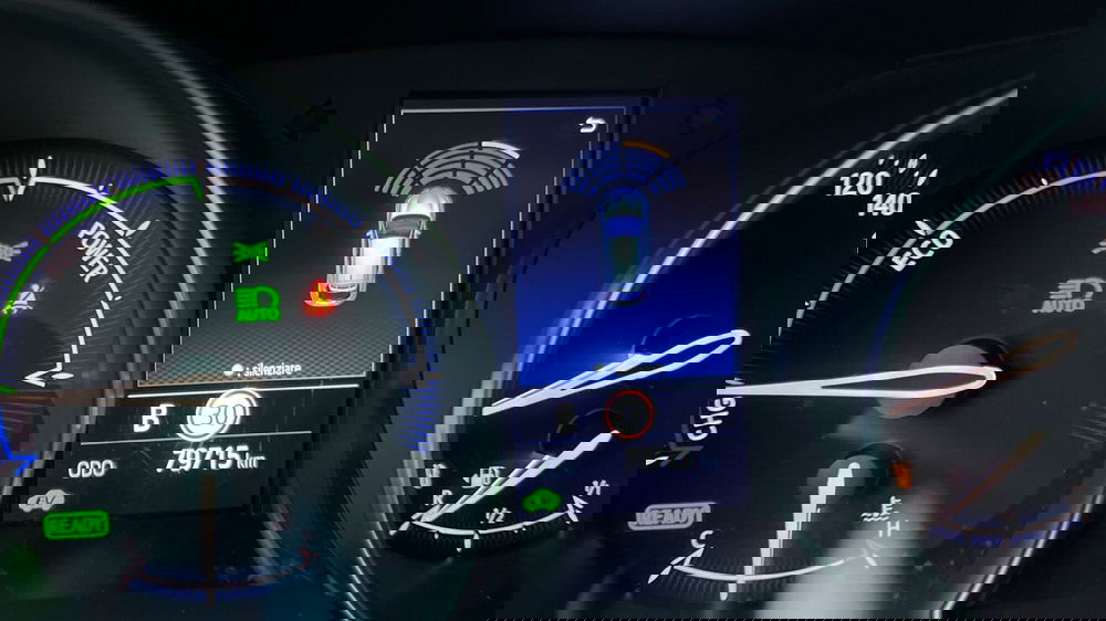 Toyota Toyota C-HR usata a Parma (11)