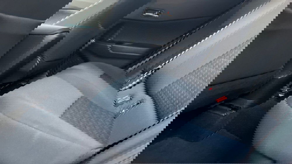 Toyota Toyota C-HR usata a Parma (13)