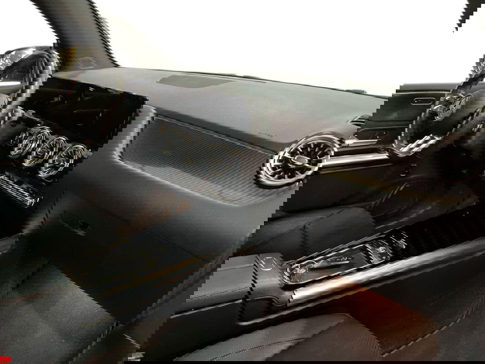 Mercedes-Benz Classe B usata a Matera (9)